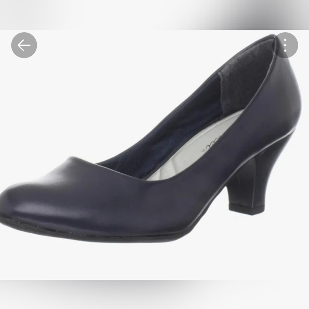 Easy Street Navy Heels